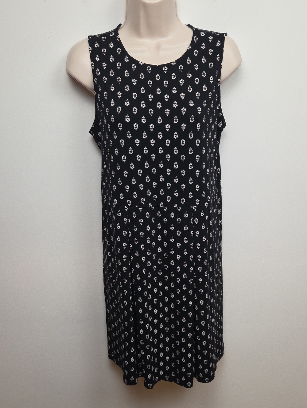 J. Jill Wearever Black & White Geo Print Sleeveless Pleated Tank Dress Casual S